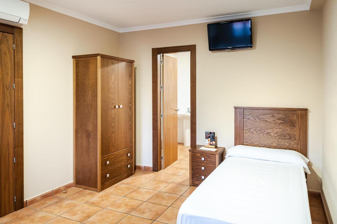 As Hoteles Fuente La Higuera Direccion Albacete La Font de la Figuera ภายนอก รูปภาพ